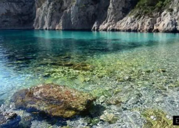Face A La Mer